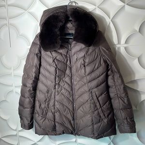Vlasta real duck down puffer coat size 48 box 10